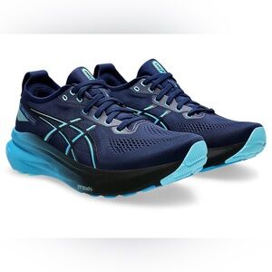 Asics Men's Athletic Shoes in Navy and Light Blue